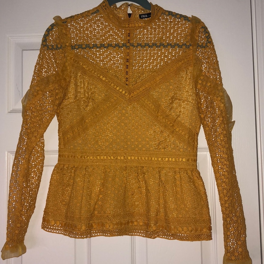 Gorgeous INA blouse small